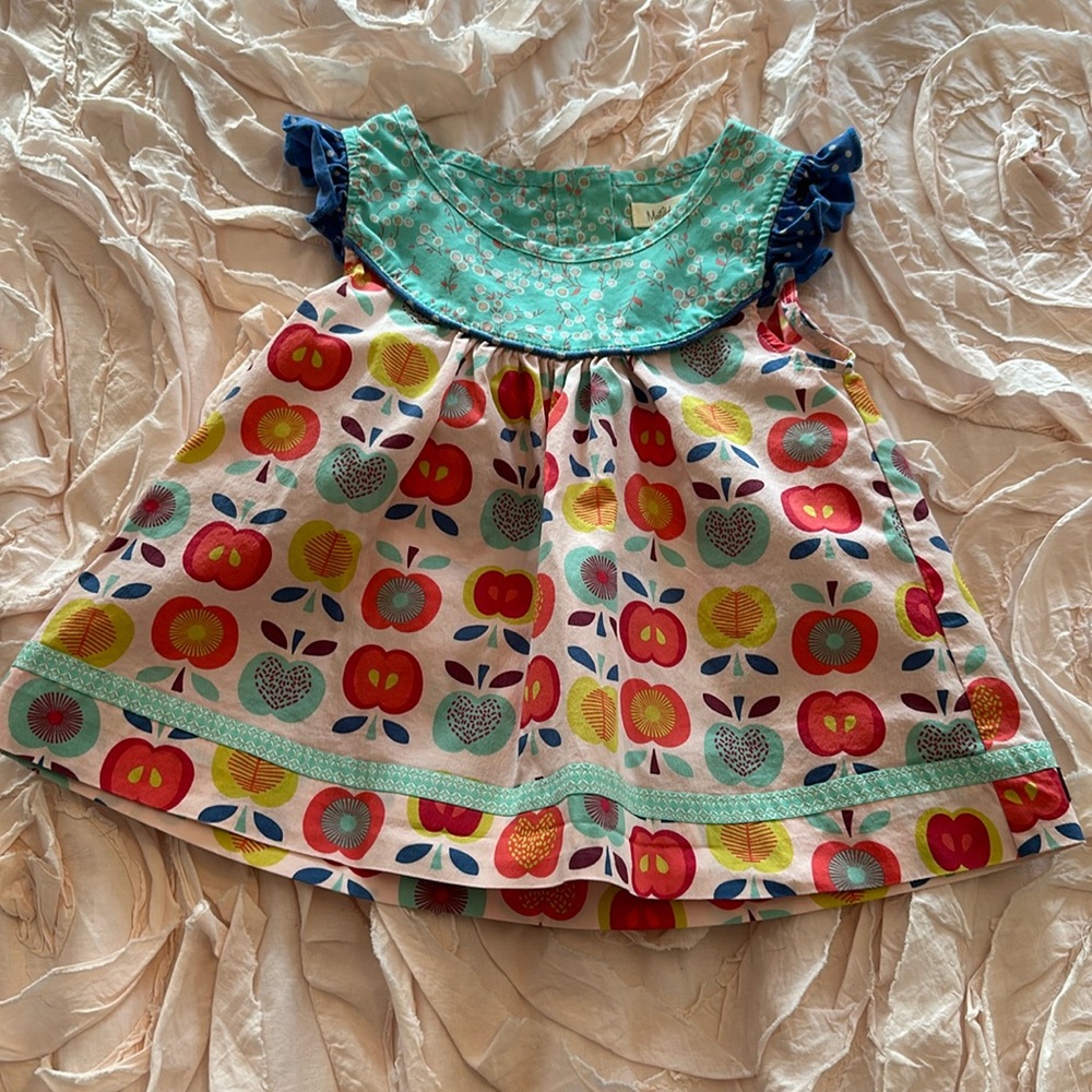 Matilda Jane Apple Print tunic top size 4